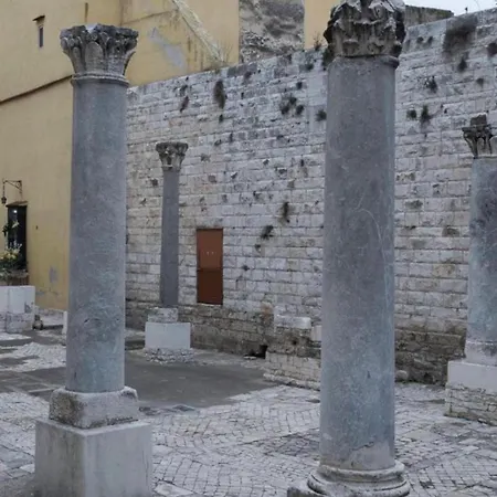 St Nicolas Lejlighed *